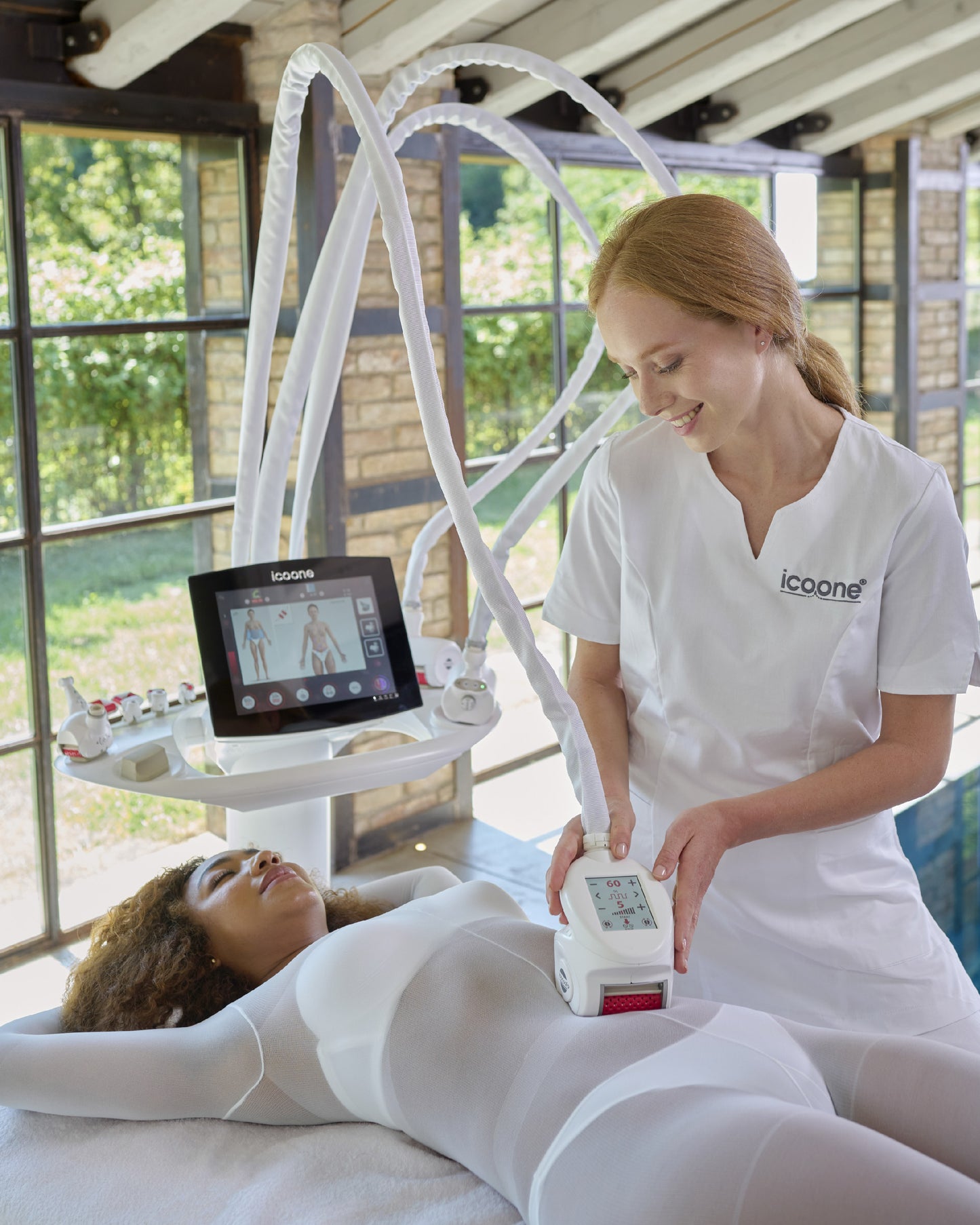 Icoone - WHOLESALE ONLY - support@spateaminternational.com